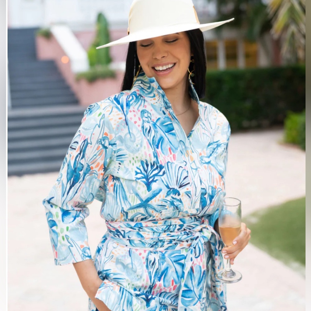 Holly Shae Ruth Top L/XL resort 24 collection.  Harbor island toile
